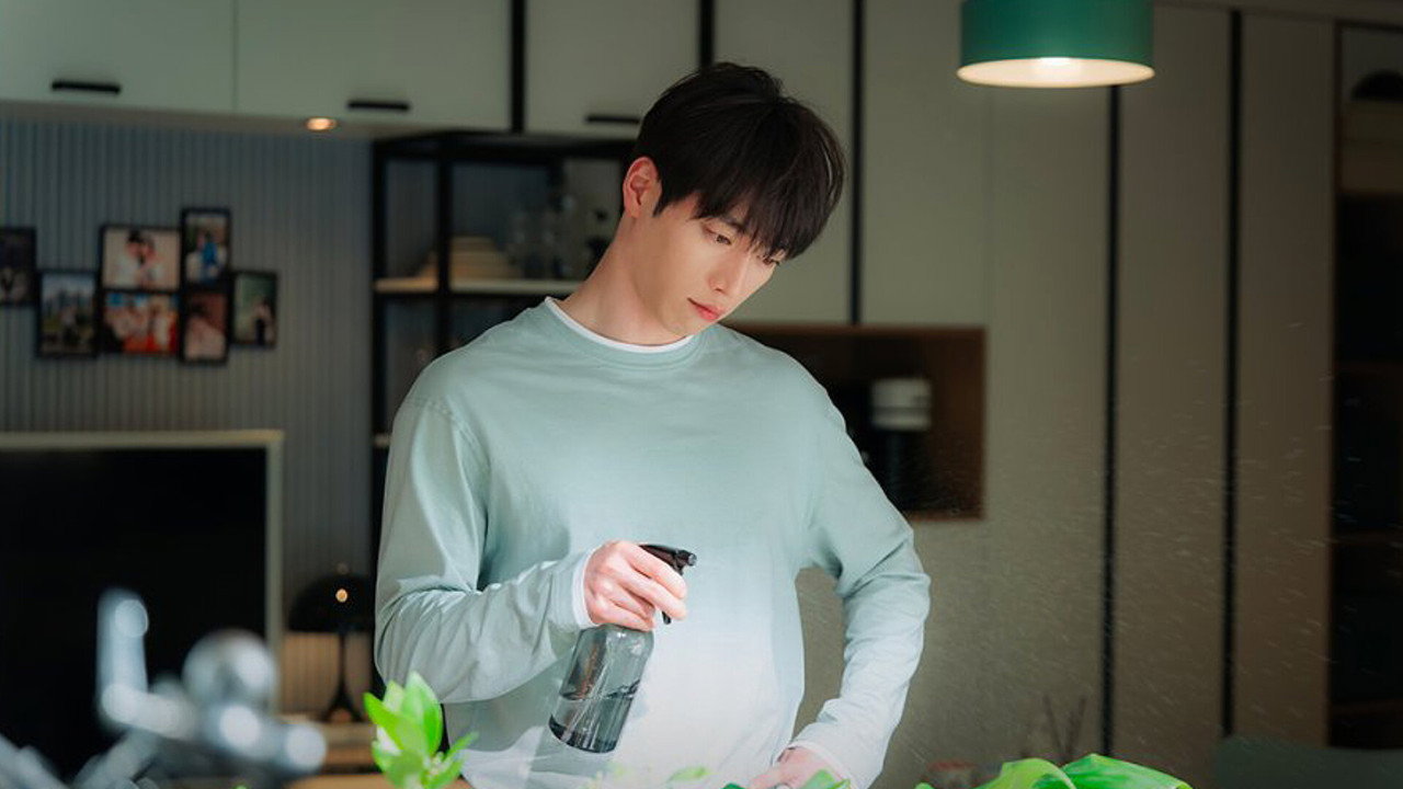 Yêu một người khác (A Love Other than Yours)